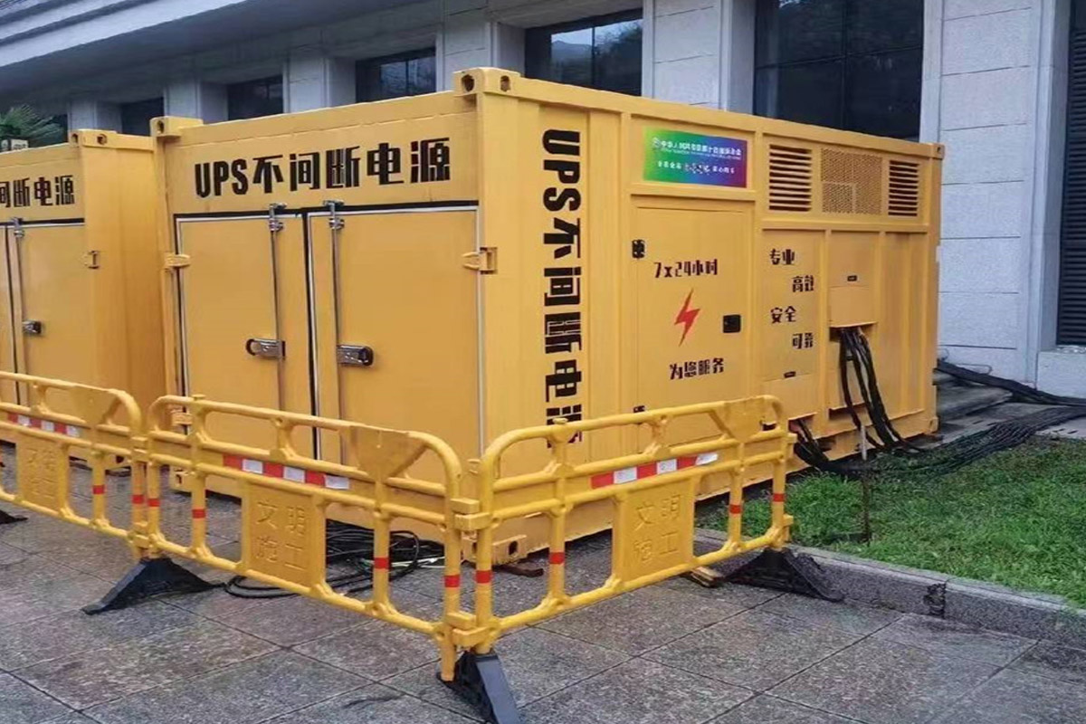 凤冈发电机租赁施工现场